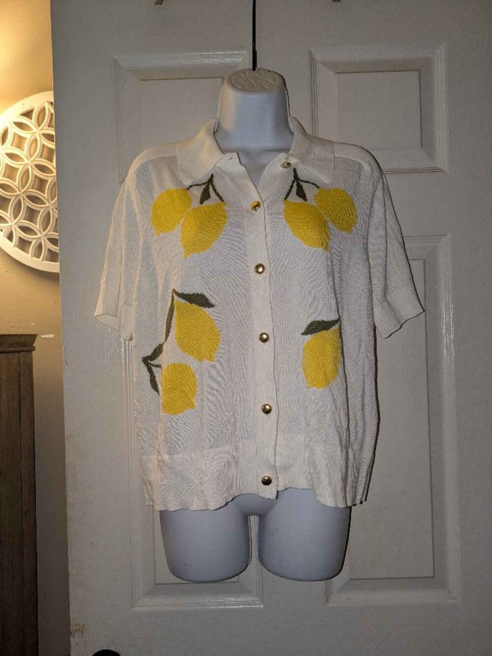 Women top size medium